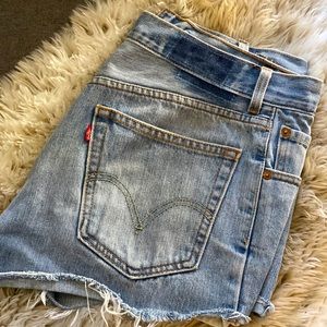 Levi’s denim shorts